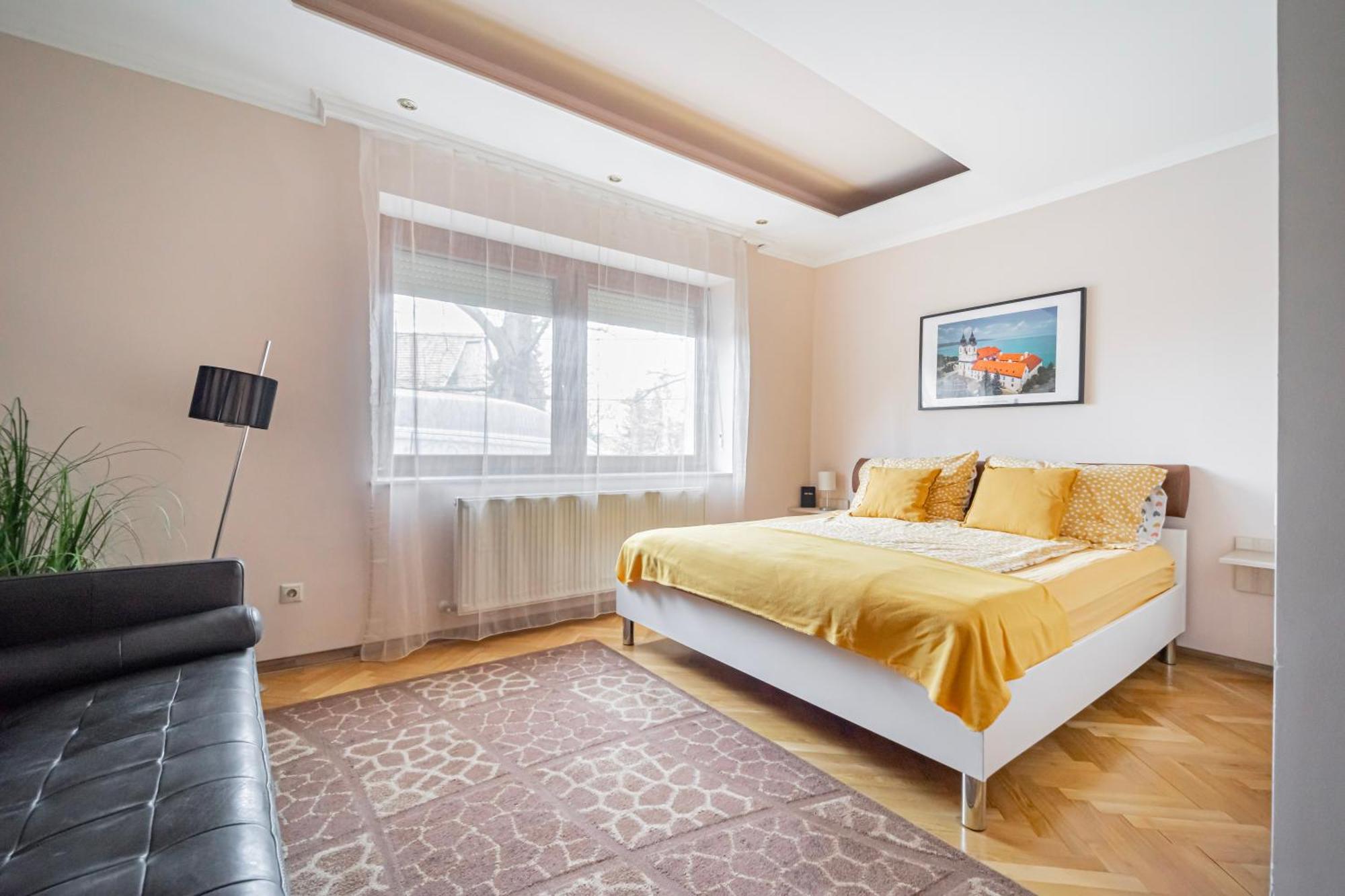 Törökbálint B48 Bigflat - Kenyelem 130 M2 Enヴィラ エクステリア 写真